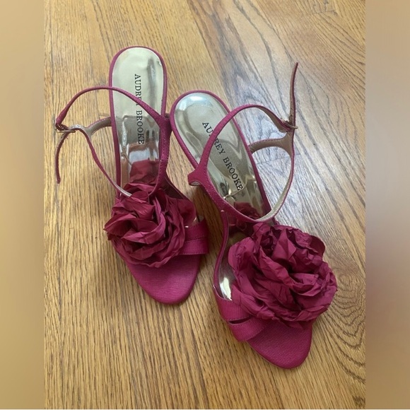 Audrey Brooke Heels - Picture 1 of 5